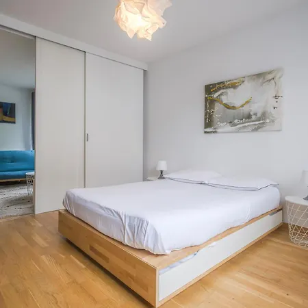 Contades Orangerie Apartment